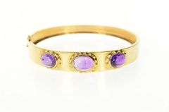 18K Yellow Gold Oval Amethyst Ornate Retro Bangle Bracelet