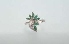 Stunning 1.5 Ct Natural Emerald Solid .925 Sterling Silver Ring