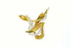 18K Yellow Gold 2.70 Ctw Diamond Ornate Designer Statement Pin/Brooch