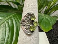 Sterling Silver Natural Gemstone Perdiot Ring Size 8