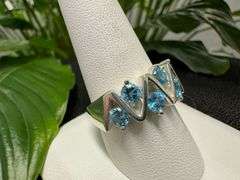 Sterling Silver Natural Gemstone Blue Topaz Ring Size 10