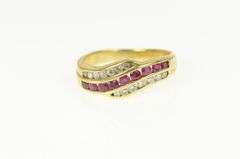 18K Yellow Gold 0.98 Ctw Natural Ruby Diamond Wavy Band Ring