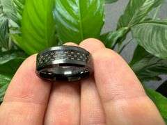 Men's Ceramic Black Carbon Fiber Inlay Wedding Band Comfort Fit Ring Size 9