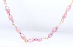 Pink pearl long necklace with yellow gold clasp
