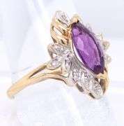 10kt Yellow gold pear shaped amethyst and diamond cocktail ring