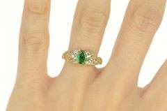 14K Yellow Gold 0.91 Ctw Natural Emerald Diamond Engagement Ring