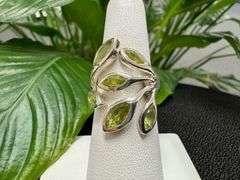 Sterling Silver Natural Gemstone Perdiot Ring Size 6