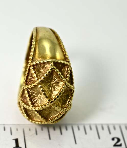 Delightful 18K Textured Dome Ring