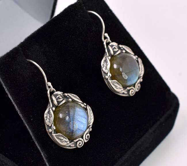 Labradorite Gem Dangle Earrings In Sterling Silver