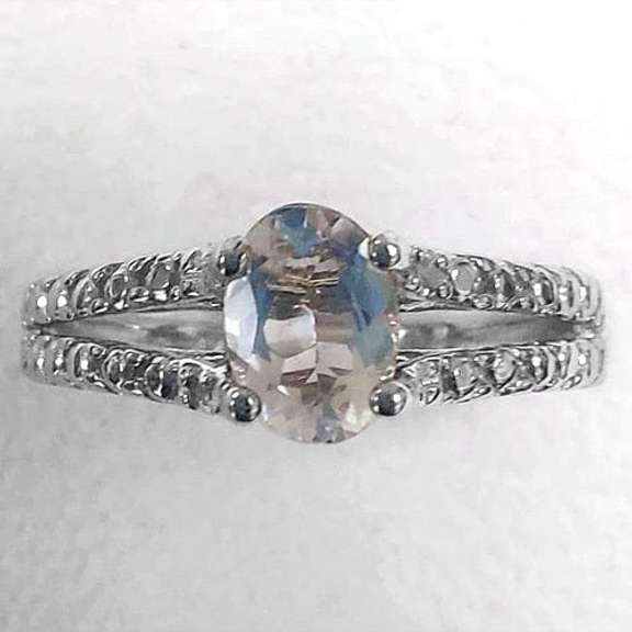 2/3 CT AQUAMARINE SILVER RING
