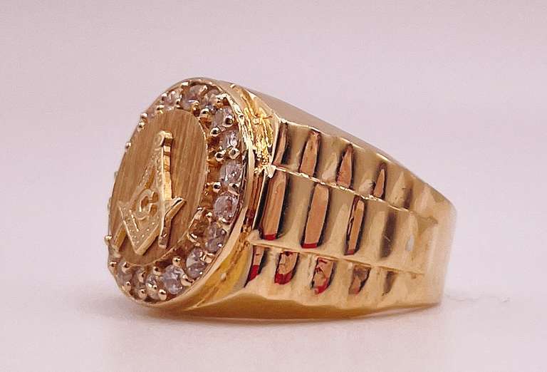 14kt Solid Yellow Gold Men's Ring