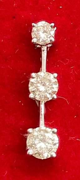 14K WHITE GOLD DIAMOND PENDANT