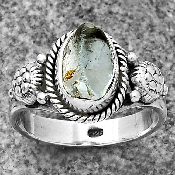 Raw Aquamarine 19.37ct Size 7 ring