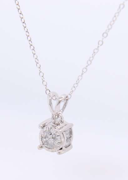Sparkling White Gold Diamond Pendant on Chain