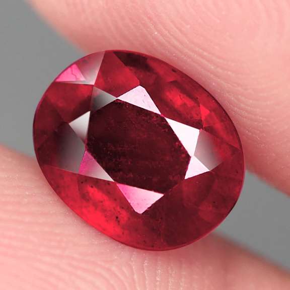 Fantastic 3.71ct oval cut rich blood red Ruby