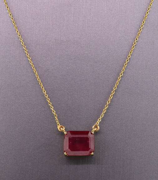 14kt Yellow Gold & Ruby Pendant Necklace