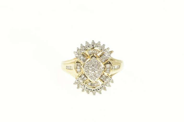 10K Yellow Gold 0.50 Ctw Diamond Encrusted Cluster Statement Ring