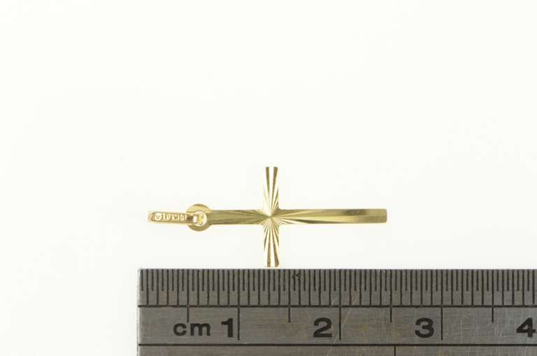 14K Yellow Gold Diamond Cut Grooved Cross Christian Pendant