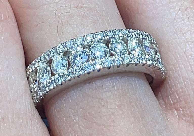 LADIES 14K WHITE GOLD THREEE ROW CHANNEL SET ROUND DIAMOND 1.48 CARATS T.W. WEDDING BAND