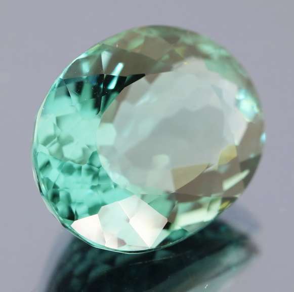 Huge! 26.60ct blue green Hydrothermal Amethyst