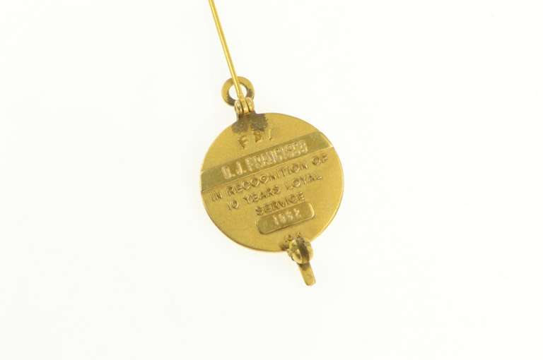 10K Yellow Gold Fed. Bureau of Investigation Service 10yrs Pin/Brooch