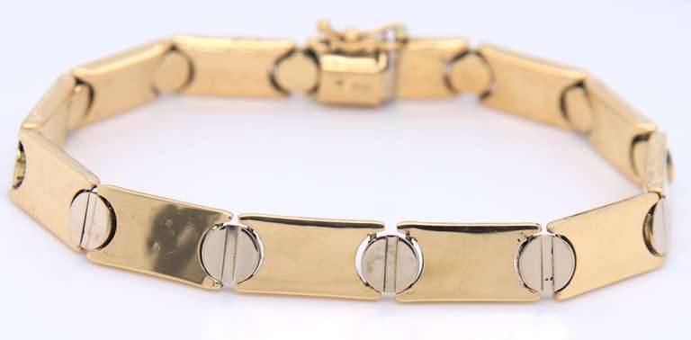 Fantastic Yellow Gold Link with Screw Top Station Bracelet