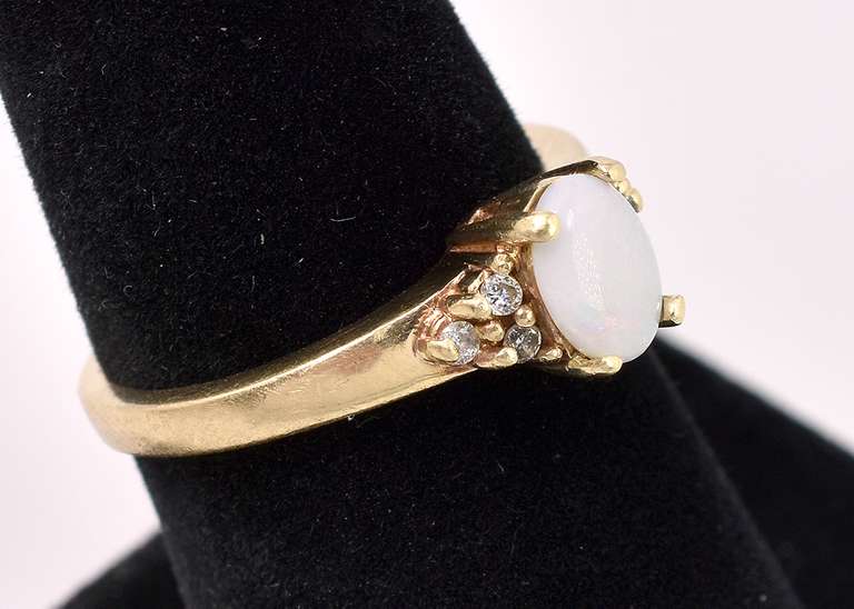 Cute Opal Ring In 14K Yellow Gold