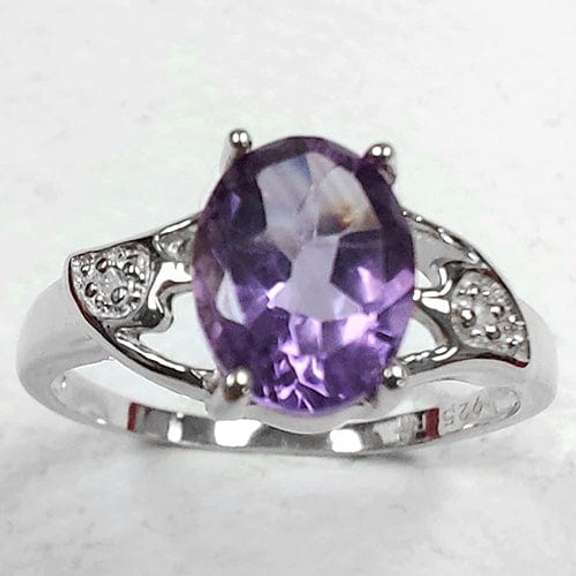 1.19 CT AMRTHYST SILVER RING