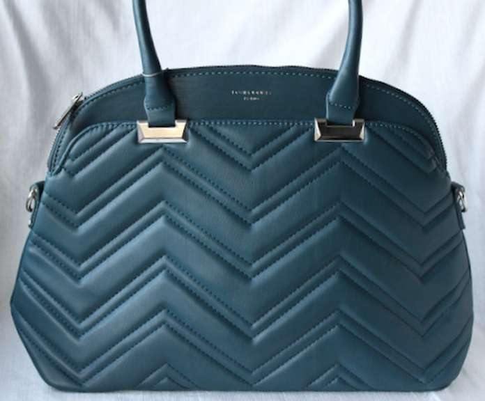 Timeless Stylish Designer Style Hand Bag