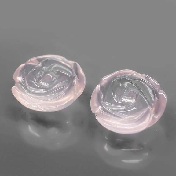 Translucent! 3.68ct pale pink Quartz flower carvings