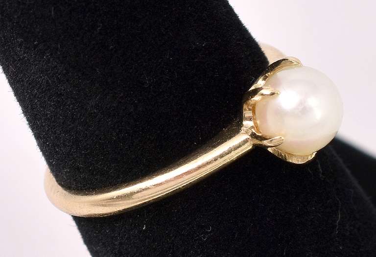Elegant Pearl Ring In 14K Yellow Gold