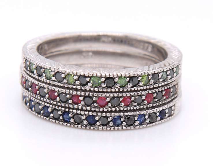 Wht an Amazing Set of 3 Fancy Sapphires Stacking Bands