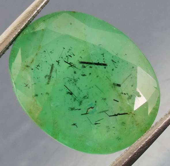 Captivating 5.34ct rutilated Colombian Emerald