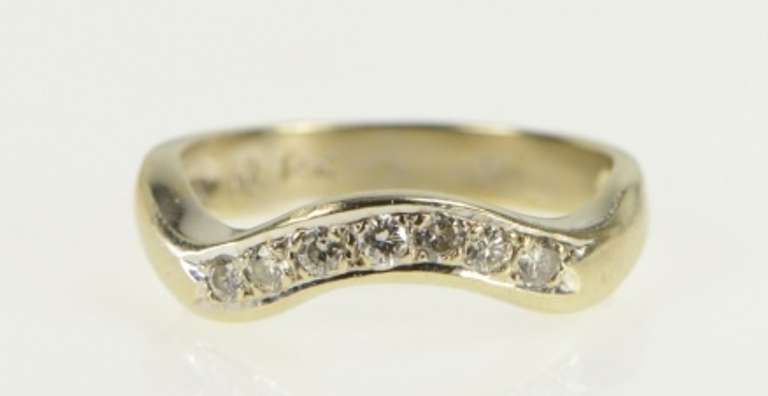 14K Yellow Gold Wavy Diamond Curvy Wedding Band Ring
