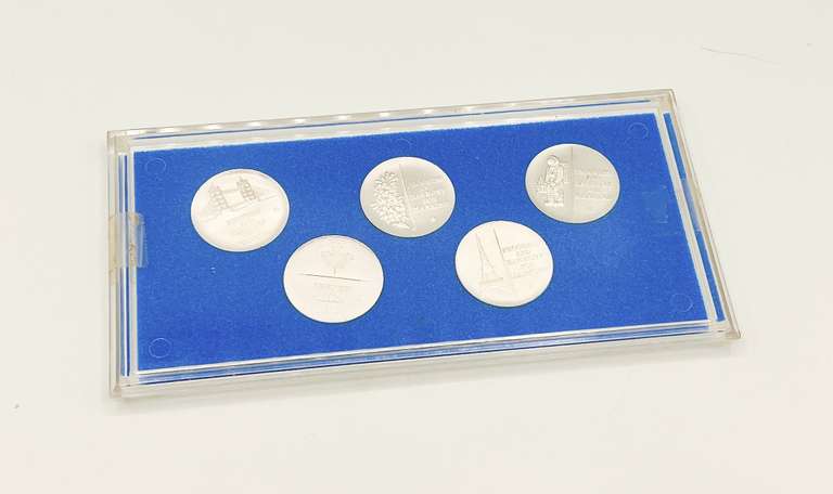 Collection of 5 silver Canadian coins
