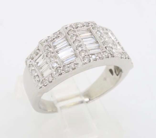 Elegant Diamond Anniversary Band