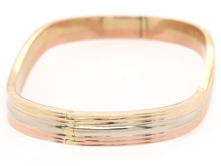 Polished Tri-Color Wave Bangle Bracelet in 14K