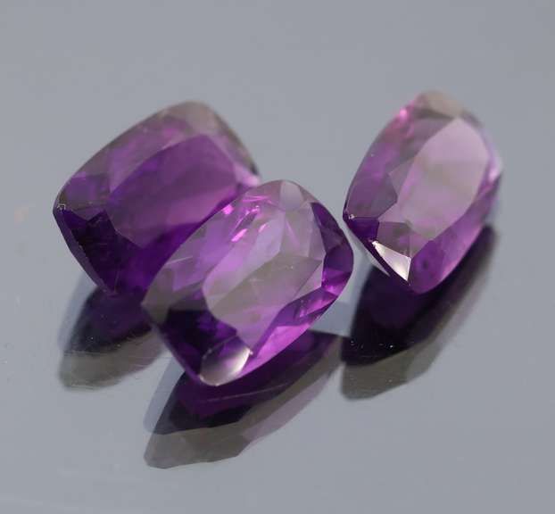 Glittering 17.02ct 15x9mm real Bolivian Amethyst set
