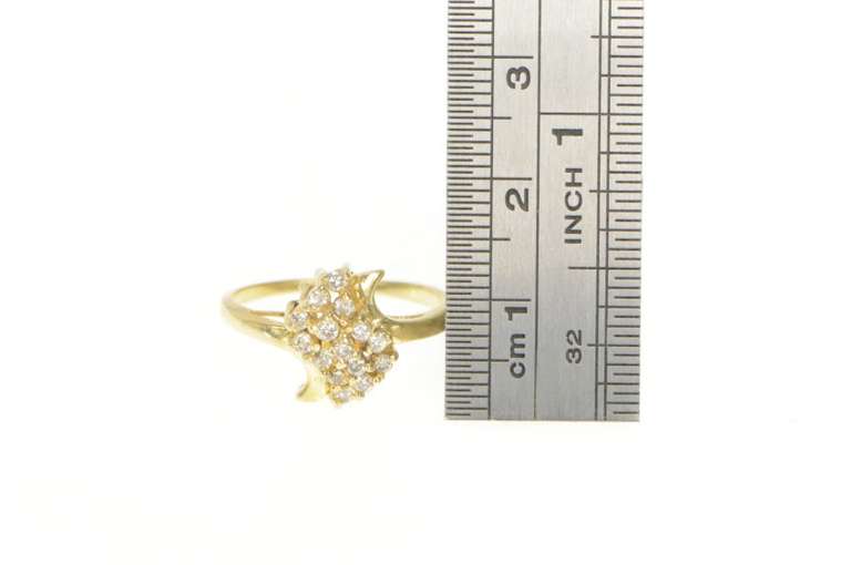14K Yellow Gold 0.25 Ctw Diamond Wavy Cluster Bypass Ring