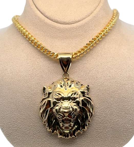 14K YELLOW GOLD LION CHARM NECKLACE