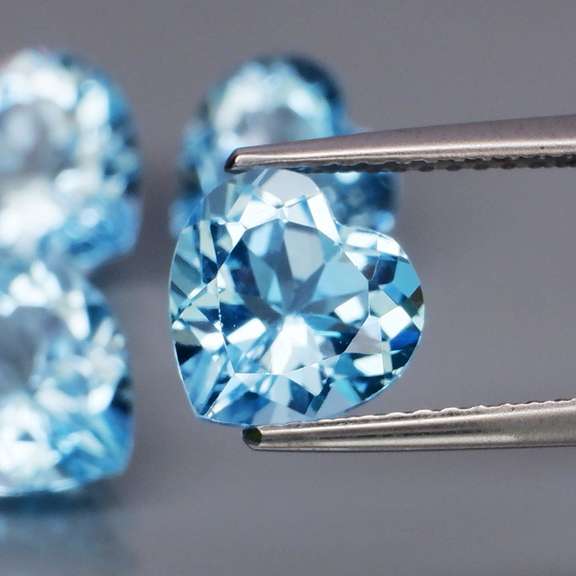 Superb quality 8.99ct 4 piece sky blue Topaz set