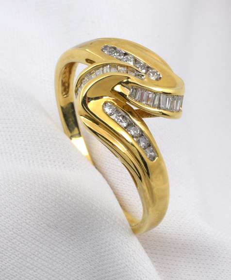 Nicely Designed Channel Set Diamond Ring