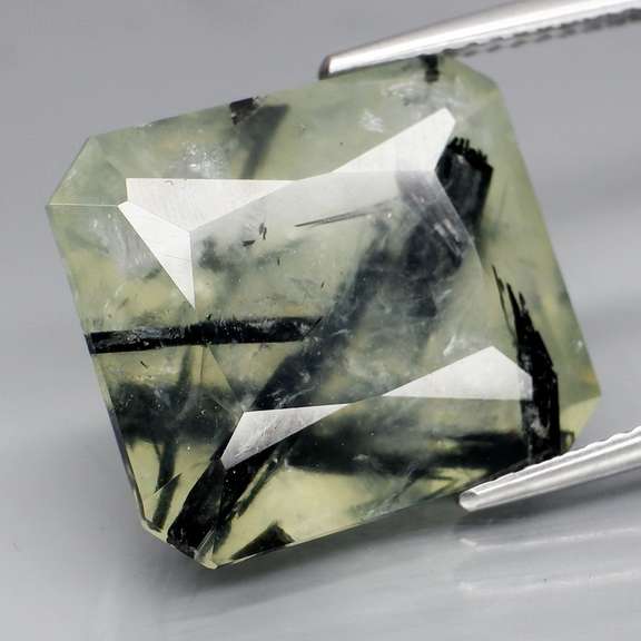 Collectors 15.26ct rutilated Prehnite