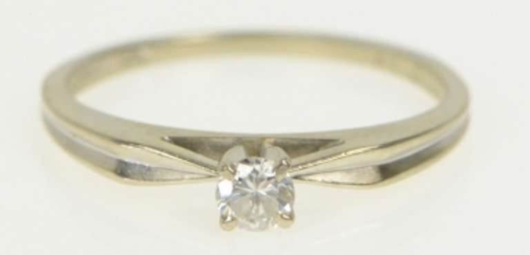 14K White Gold 0.15 Ct Round Brilliant Cut Diamond Solitaire Ring