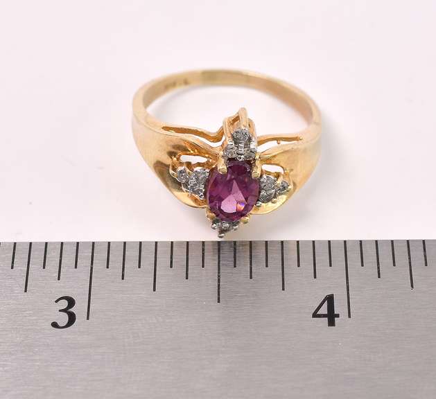Stunning Rhodolite with Diamonds Ring In Yellow Gold
