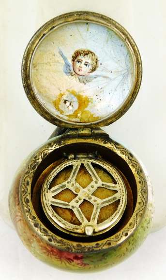 C. 1875 Austrian Sterling Enamel Vinaigrette