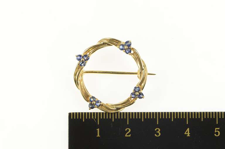 14K Yellow Gold Retro Sapphire Cluster Accent Twist Circle Pin/Brooch