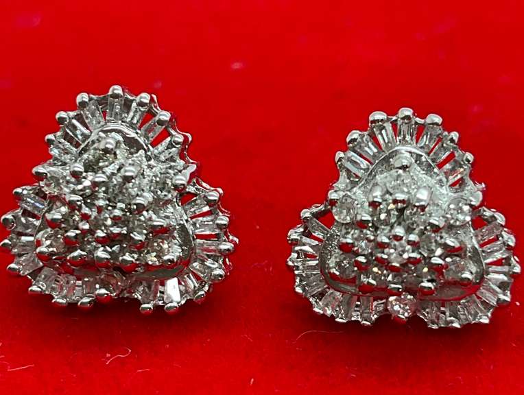 14K WHITE GOLD AND DIAMOND EARRINGS/STUDS