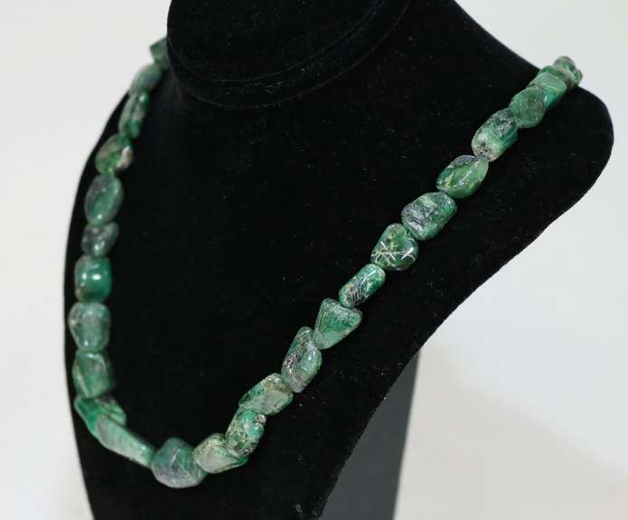 Gorgeous Emerald nugget necklace