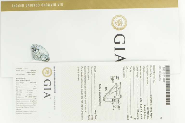 GIA 0.54 Ct Round Brilliant Cut E Color VS1 Clarity Diamond